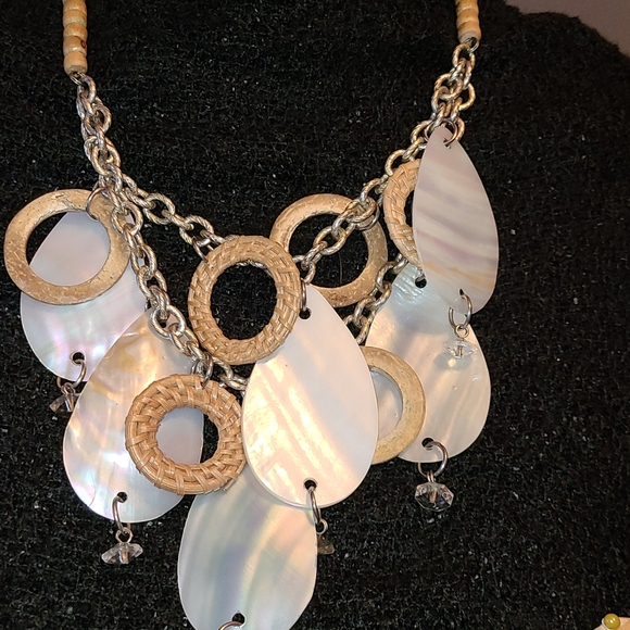 Jewelry Set - Picture 2 of 7